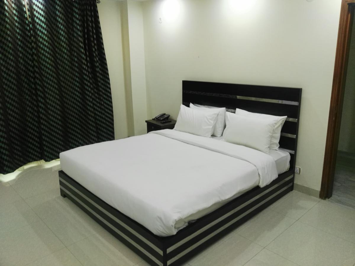 Pool & Park Resorts Lahore Exterior foto