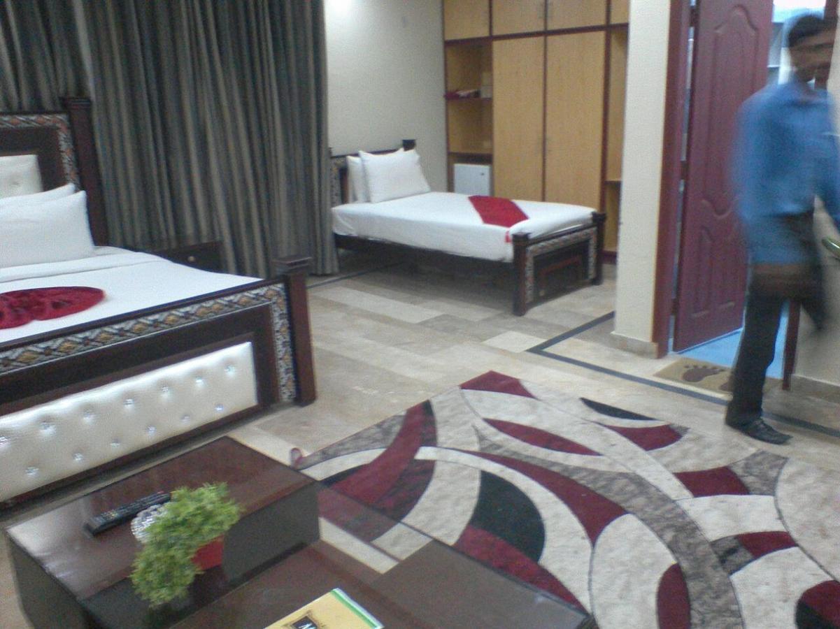 Pool & Park Resorts Lahore Exterior foto